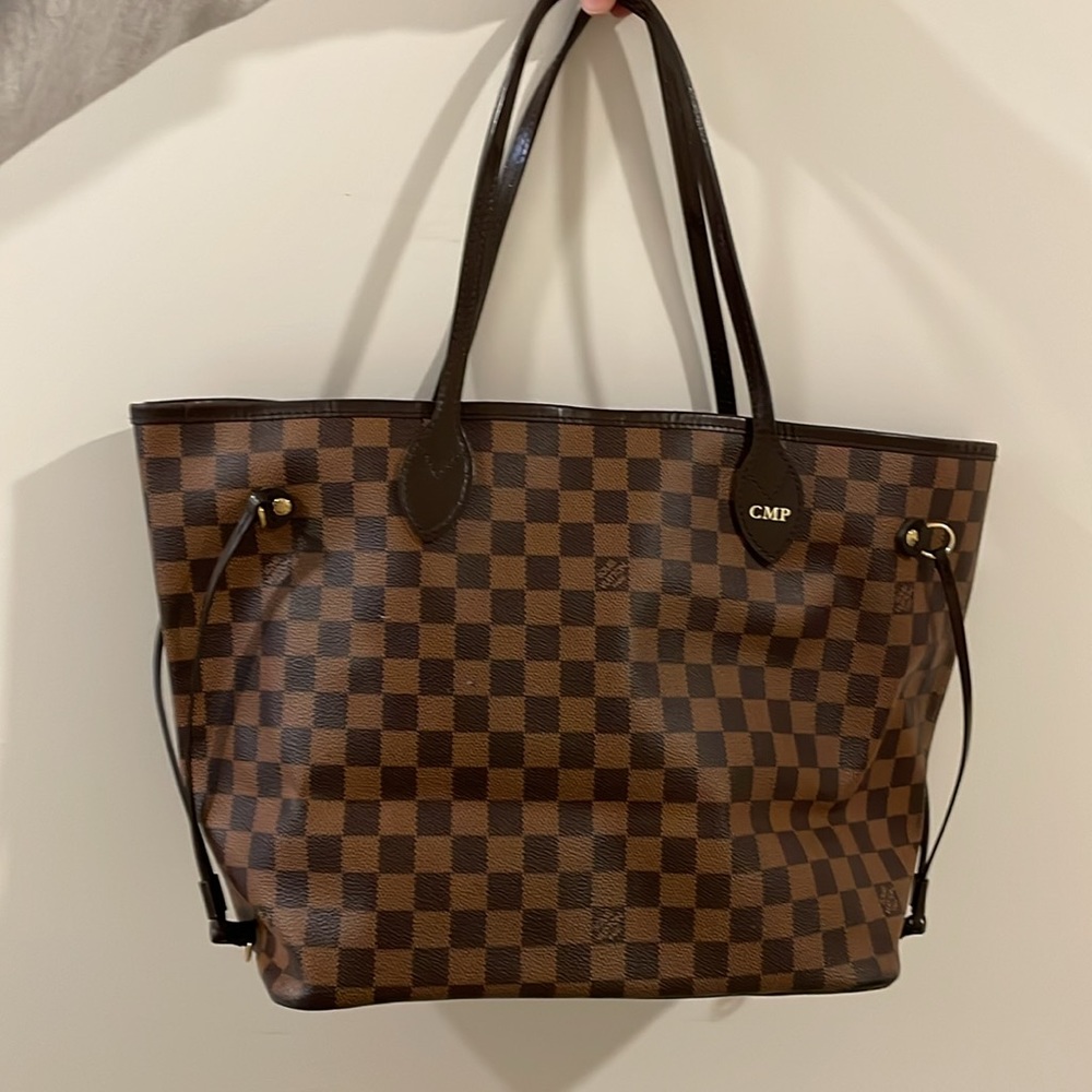 Louis Vuitton Damier Neverfull MM